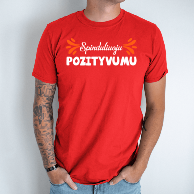 raudona-vyriski-marskineliai-spinduliuoju-pozytivumu