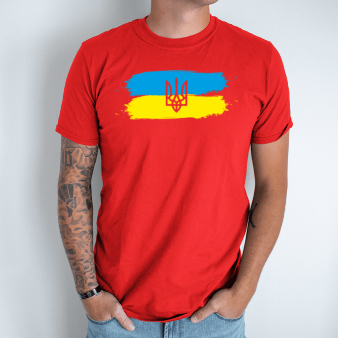 raudona-vyriski-marskineliai-ukrainos-veliava