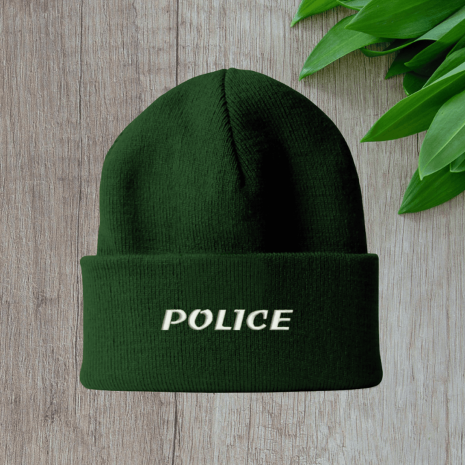 dark-green-ziemine-kepure-police