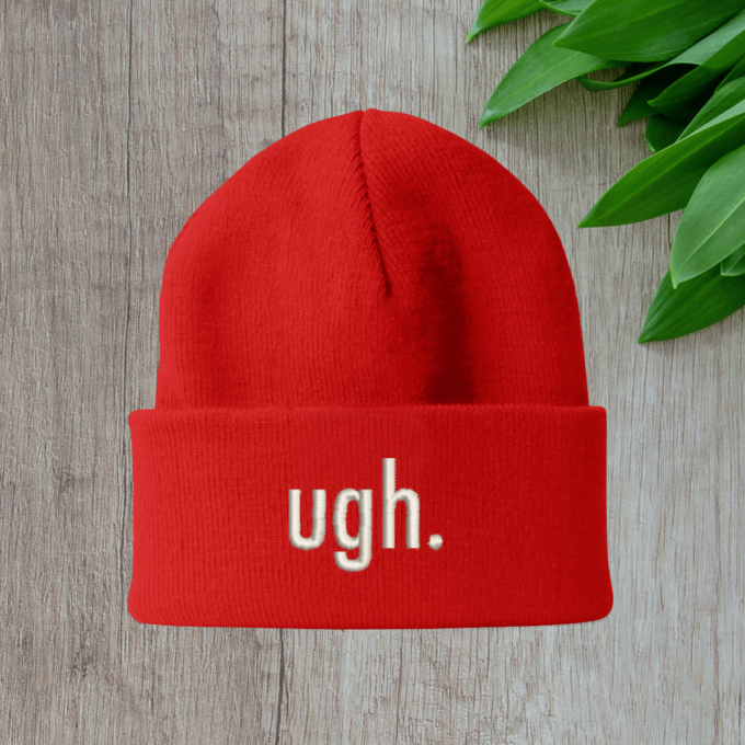 red-ziemine-kepure-ugh