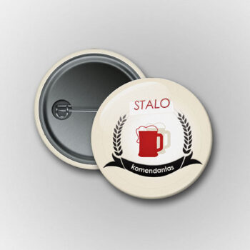 Prisegamas ženkliukas Stalo komendantas