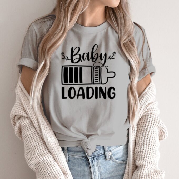 Unisex marškinėliai su spauda „Baby Loading“ - Image 2