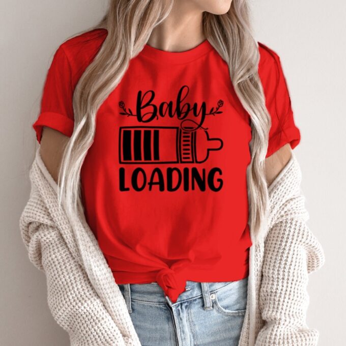 Unisex marškinėliai su spauda „Baby Loading“ - Image 4