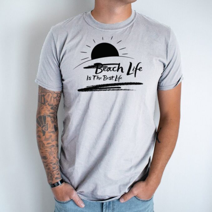 Unisex marškinėliai su spauda „Beach Life“ - Image 2