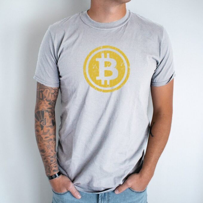 Unisex marškinėliai su spauda „Bitcoin“ - Image 3