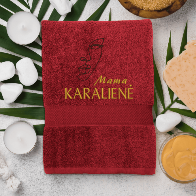 bordine-ranksluostis-mama-karaliene-3