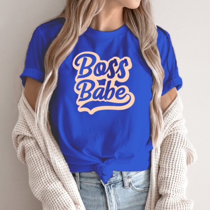 Unisex marškinėliai su spauda „Boss Babe“ - Image 2