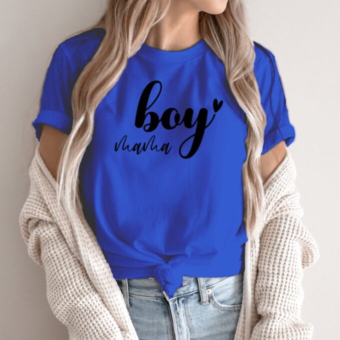 Unisex marškinėliai su spauda „Boy Mama“ - Image 3