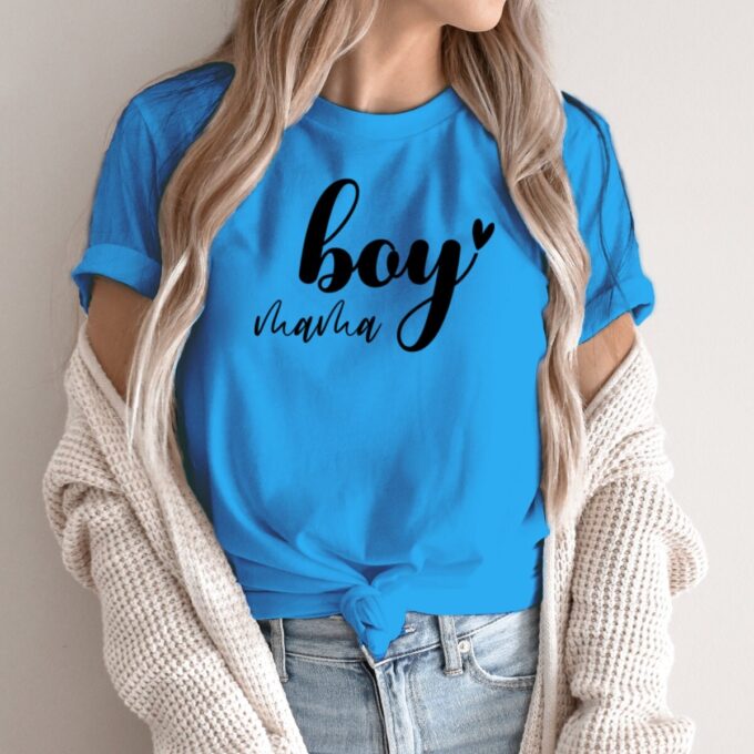 Unisex marškinėliai su spauda „Boy Mama“ - Image 4