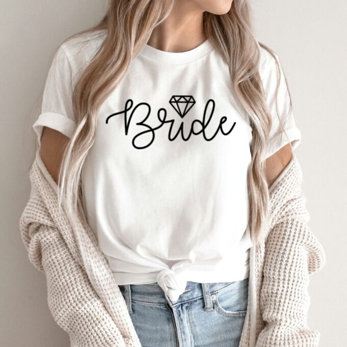 Unisex marškinėliai su spauda „Bride“