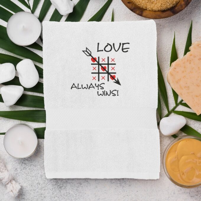 Rankšluostis „Love Wins“ - Image 10