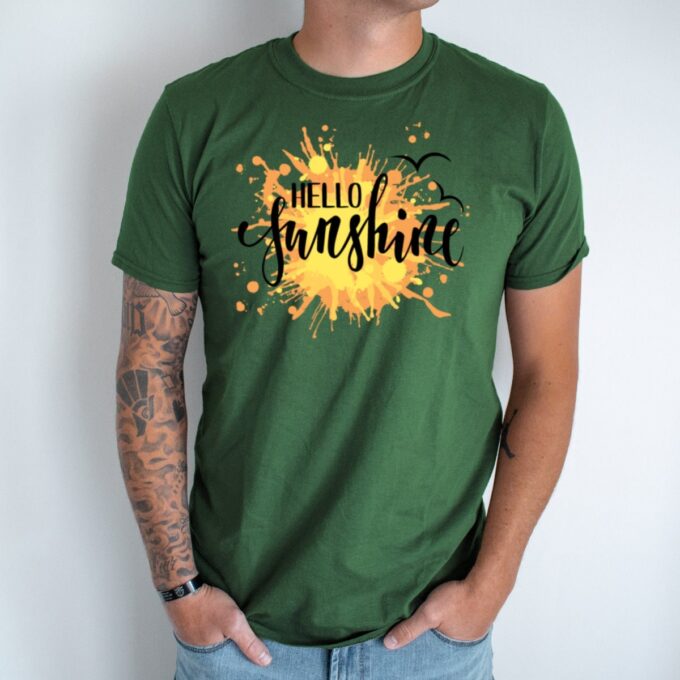 Unisex marškinėliai su spauda „Spinduliai“ - Image 4