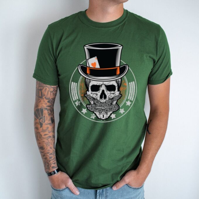 Unisex marškinėliai su spauda „Pokerio kaukolė“ - Image 3