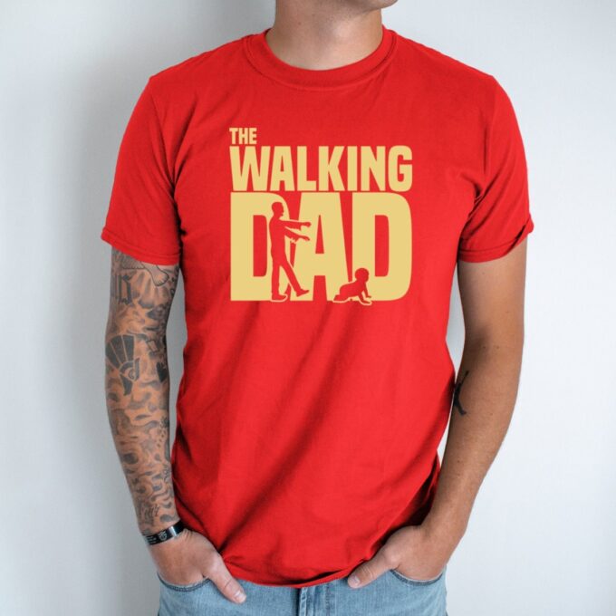 Unisex marškinėliai su spauda „The Walking Dad“ - Image 5
