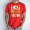 Unisex marškinėliai su spauda „Smoke Weed“ - Image 4