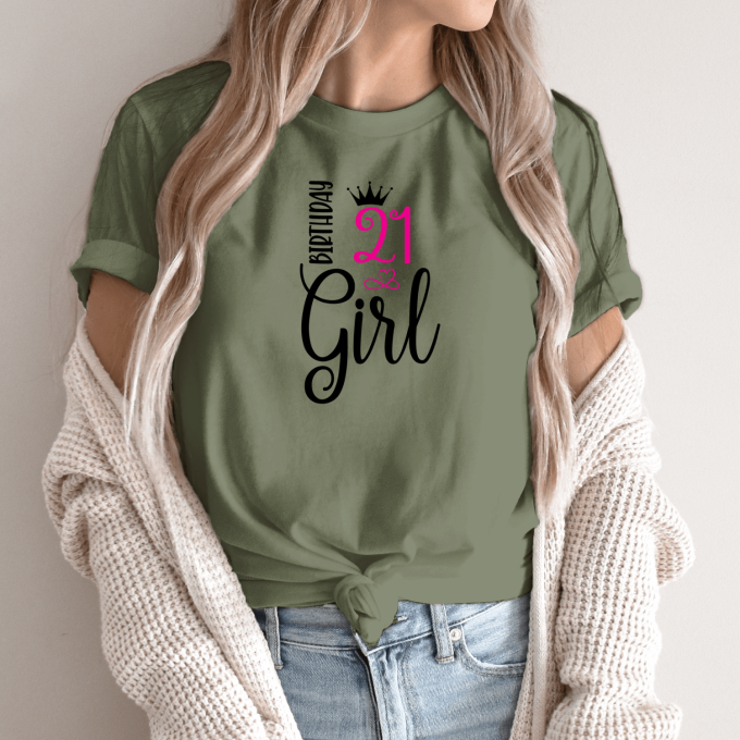 Unisex marškinėliai su spauda „Girl 21“ - Image 3
