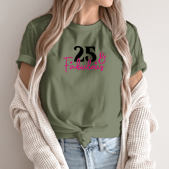 Unisex marškinėliai su spauda „Pasakiškas amžius - 25“ - Image 2