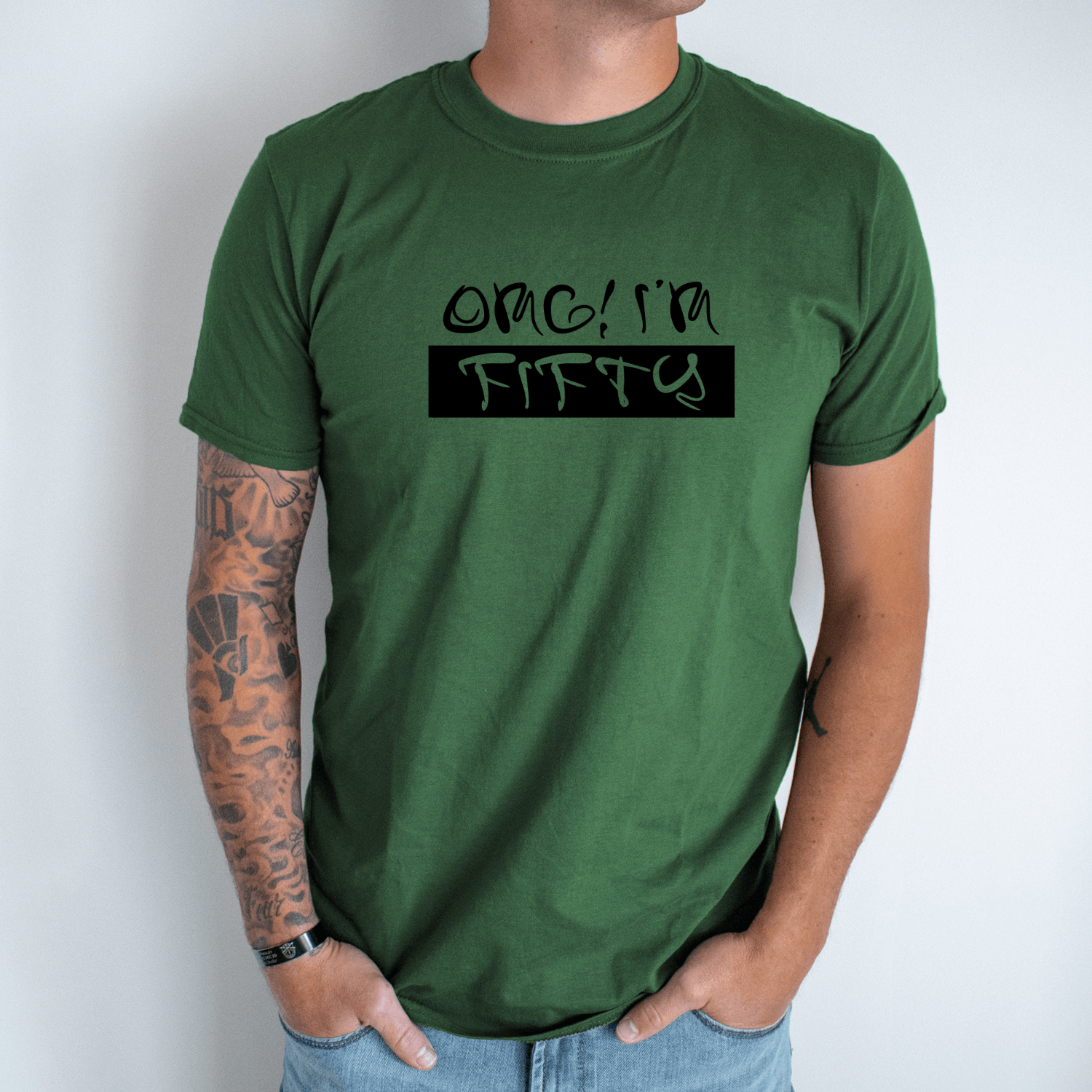 Unisex marškinėliai su spauda „OMG man 50“ - Image 5