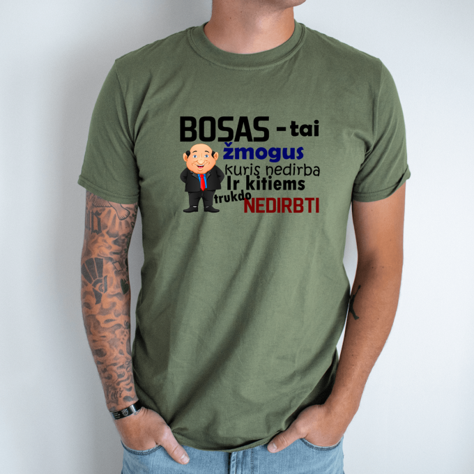 Unisex marškinėliai su spauda „Bosas - tai...“ - Image 2