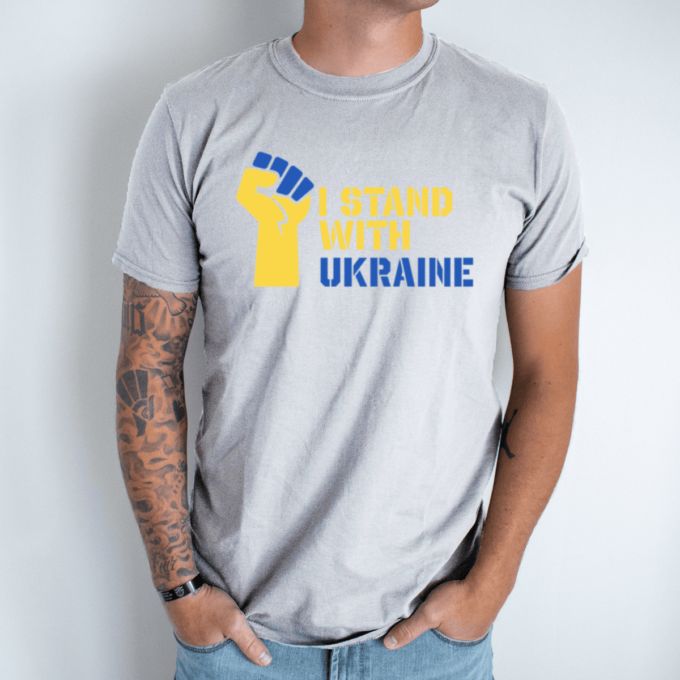 pilka-vyriski-marskineliai-i-stand-with-ukraine-2