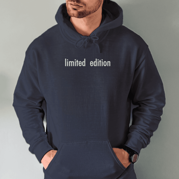 Siuvinėtas unisex džemperis „limited edition“ - Image 3
