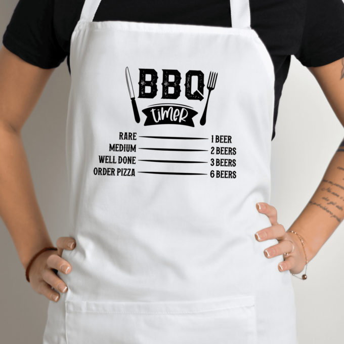 Balta prijuostė su spauda „BBQ Timer“