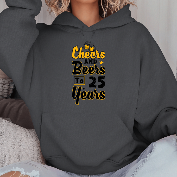 Unisex džemperis su spauda „Cheers to 25 Years“ - Image 5