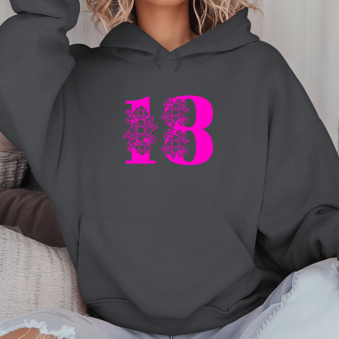 Unisex džemperis su spauda „18“ - Image 2
