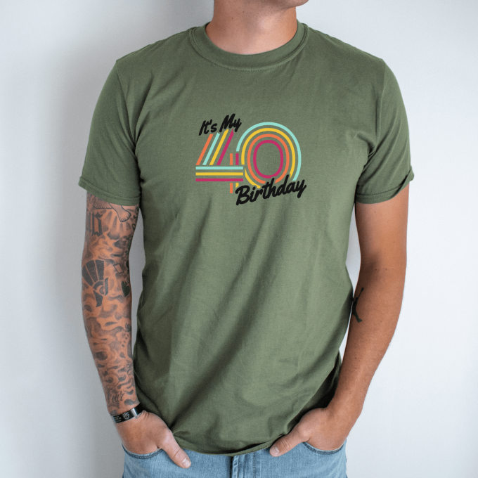 Unisex marškinėliai su spauda „It's My 40 Birthday“ - Image 2