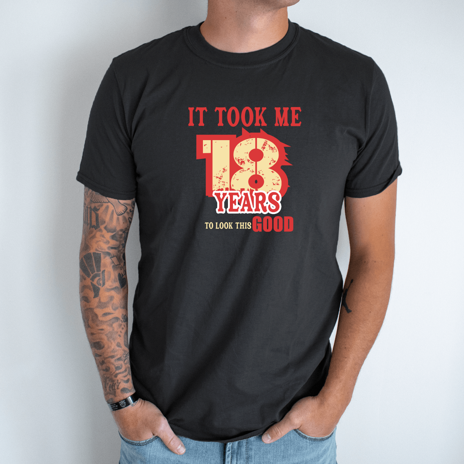 Unisex marškinėliai su spauda „I'm 18“ - Image 6