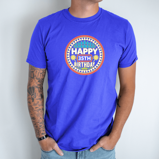 Unisex marškinėliai su spauda „Happy 35th“ - Image 5