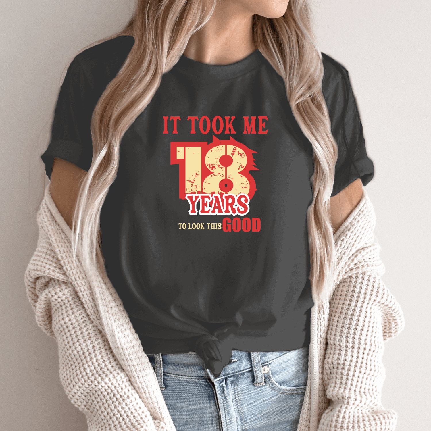 Unisex marškinėliai su spauda „I'm 18“ - Image 10