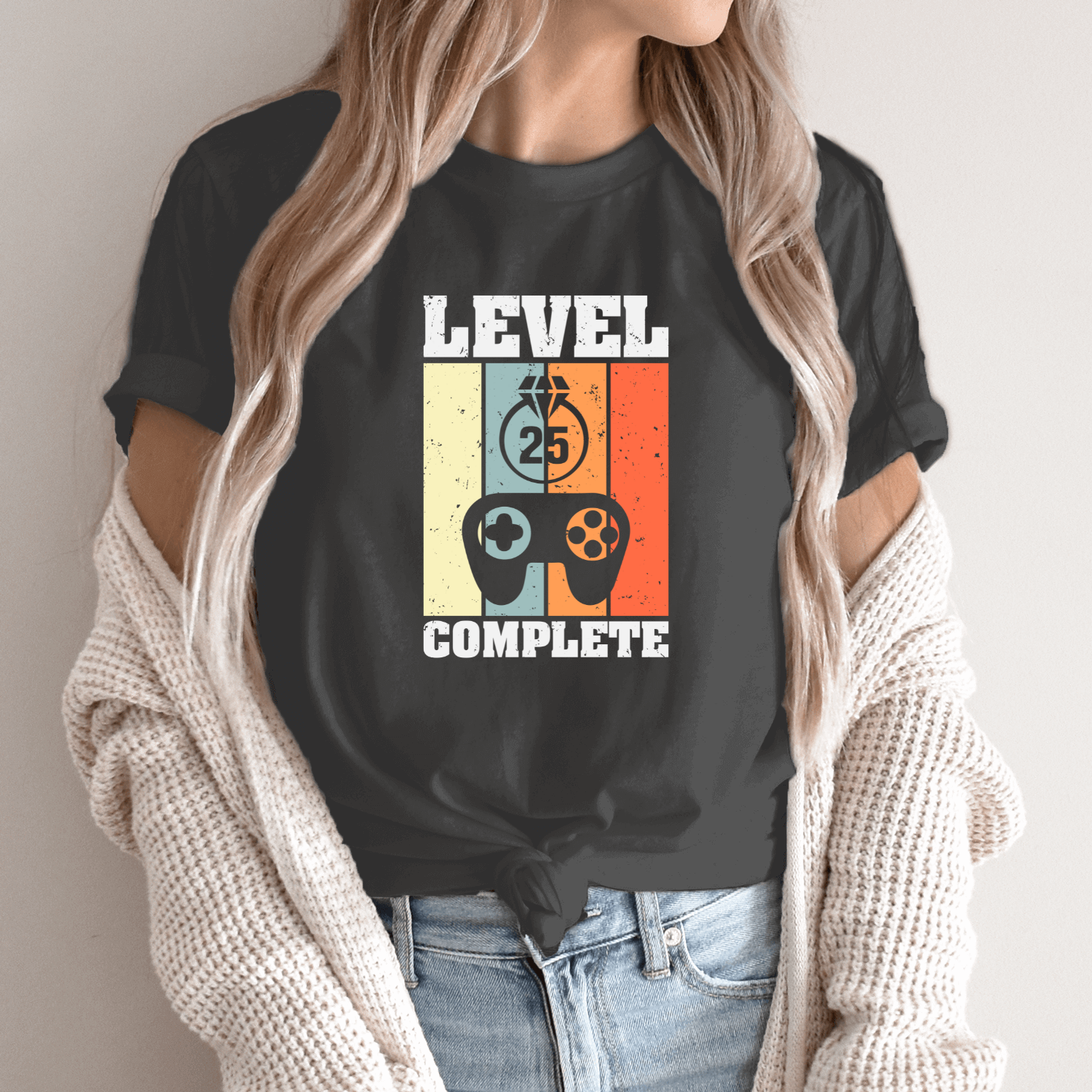 Unisex marškinėliai su spauda „Level 25 Complete“ - Image 10