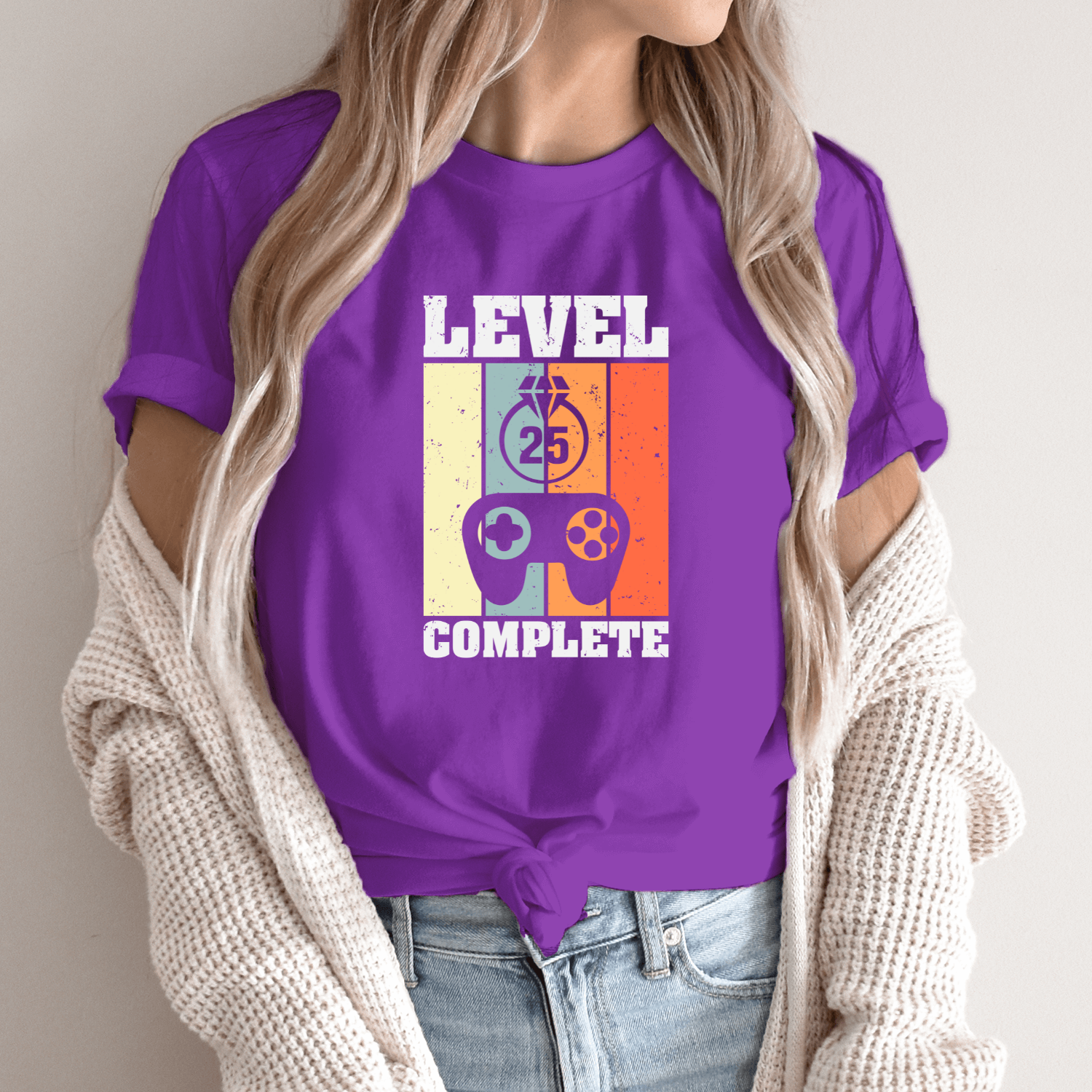 Unisex marškinėliai su spauda „Level 25 Complete“ - Image 9