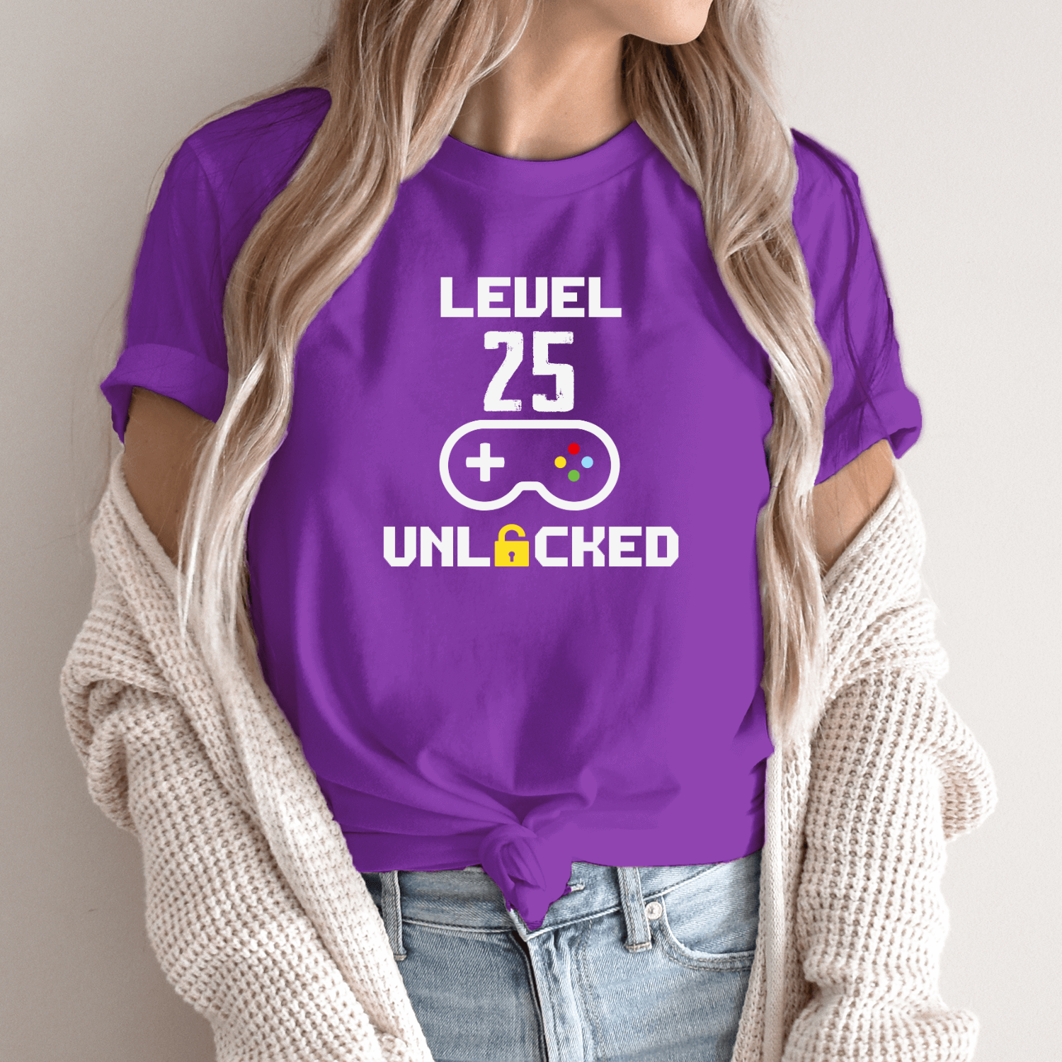 Unisex marškinėliai su spauda „Unlocked level 25“ - Image 7