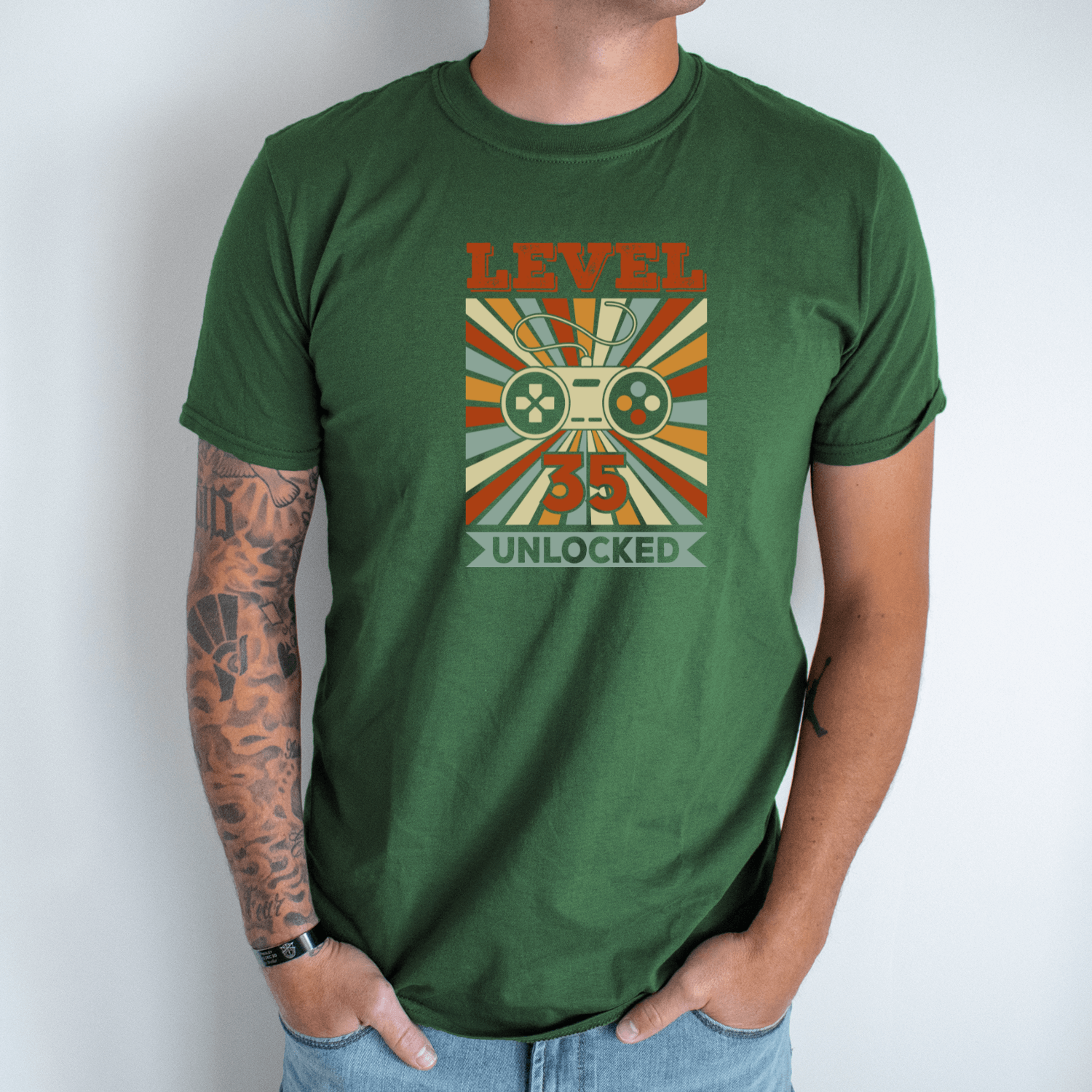 Unisex marškinėliai su spauda „Level 35“ - Image 5