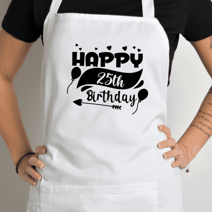 Balta prijuostė su spauda „Happy 25th“