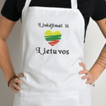 Siuvinėta prijuostė „Linkėjimai iš Lietuvos“