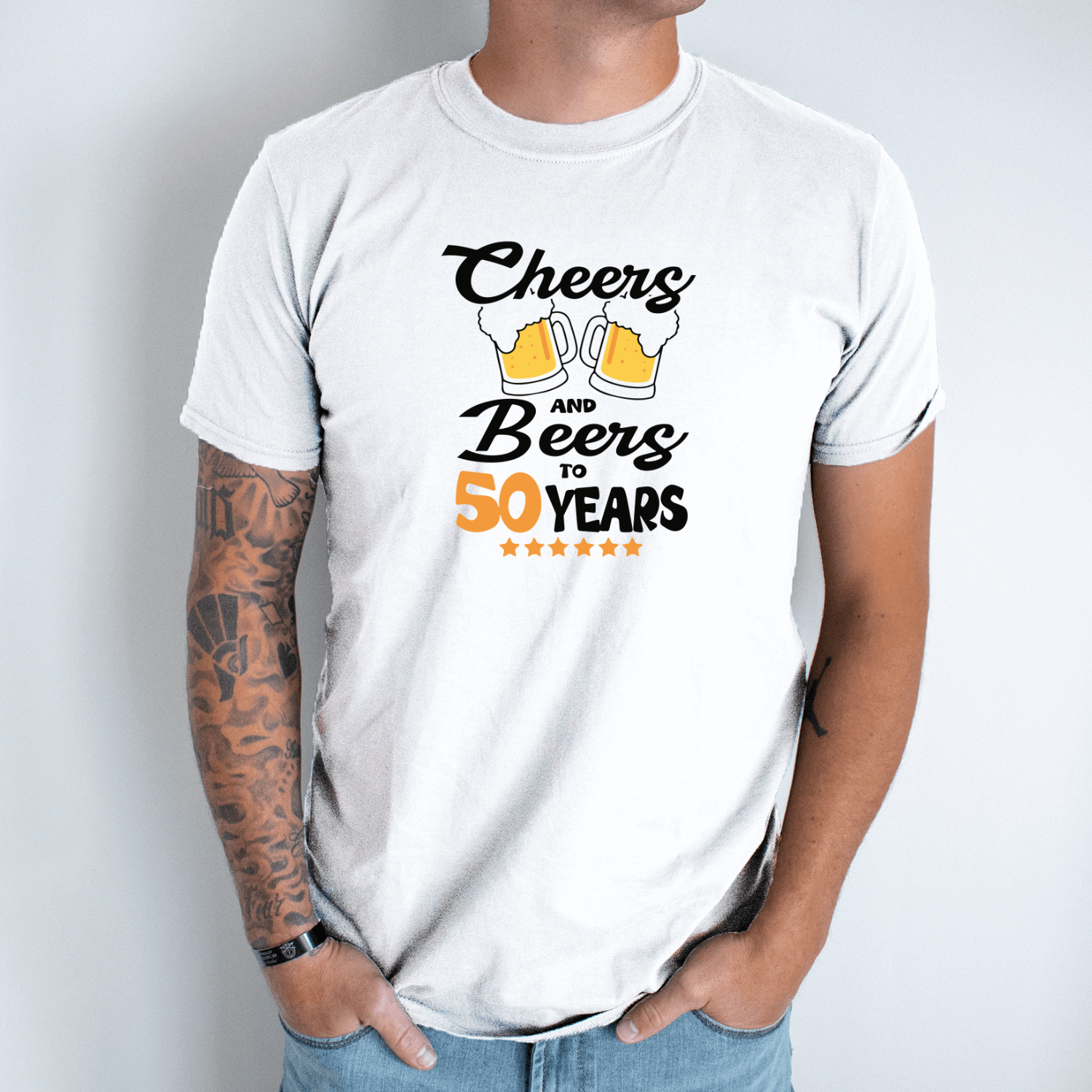 Unisex marškinėliai su spauda „Cheers and beers to 50 Years“
