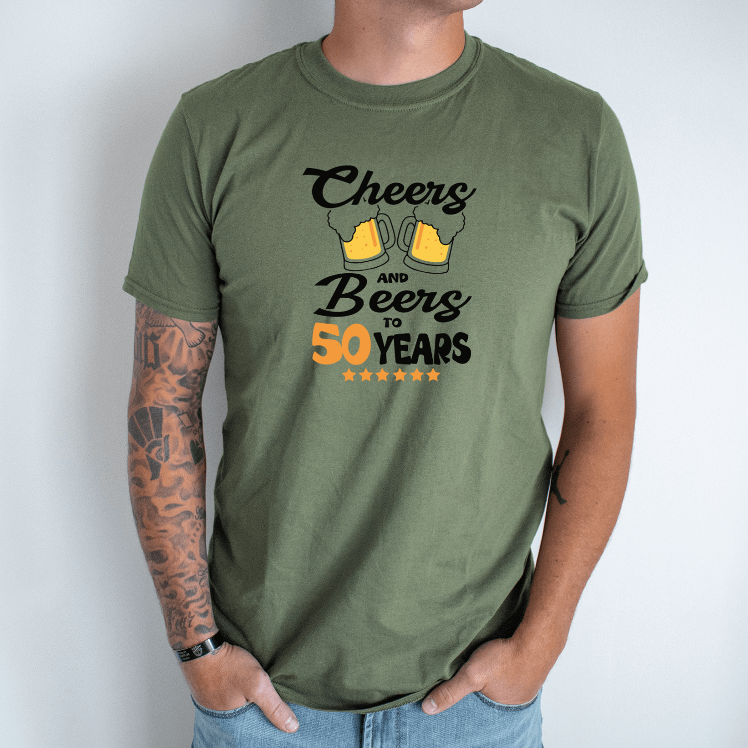 Unisex marškinėliai su spauda „Cheers and beers to 50 Years“ - Image 2
