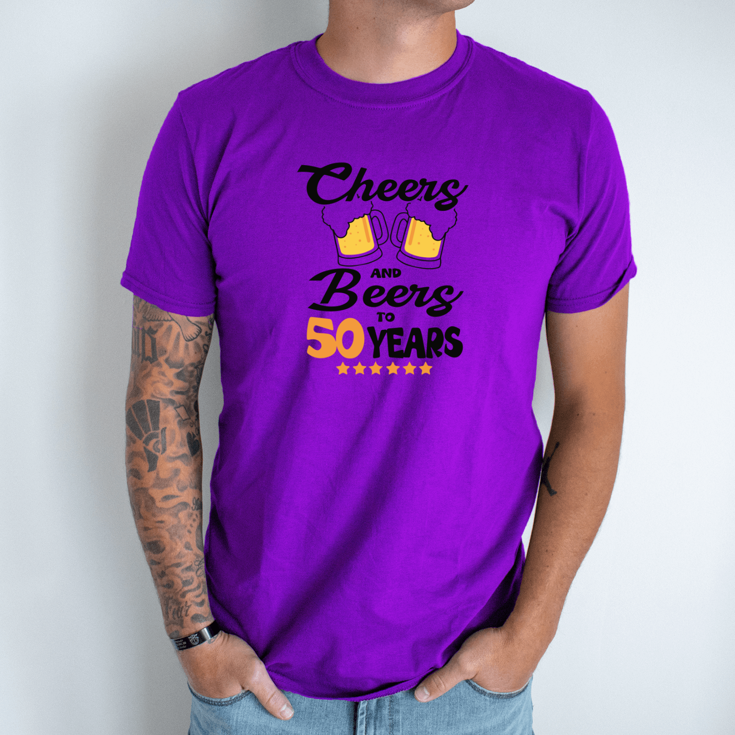 Unisex marškinėliai su spauda „Cheers and beers to 50 Years“ - Image 3