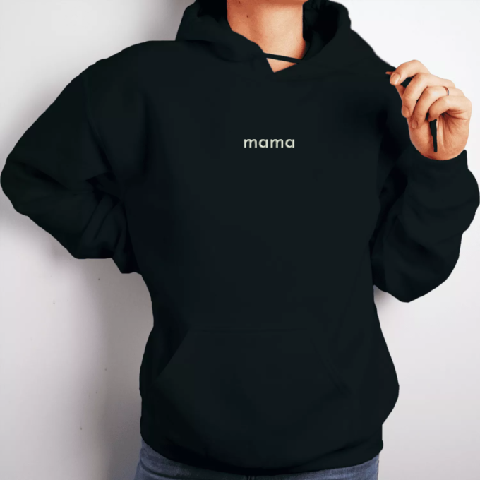 juoda-siuvinetas-unisex-dzemperis-mama
