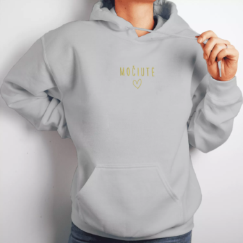 pilka-siuvinetas-unisex-dzemperis-mociute