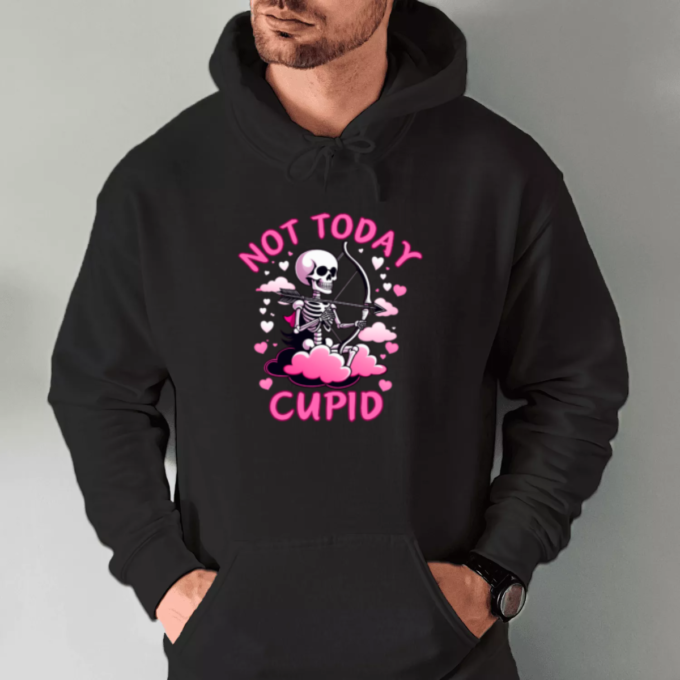 juoda-unisex-dzemperis-su-spauda-not-today-cupid