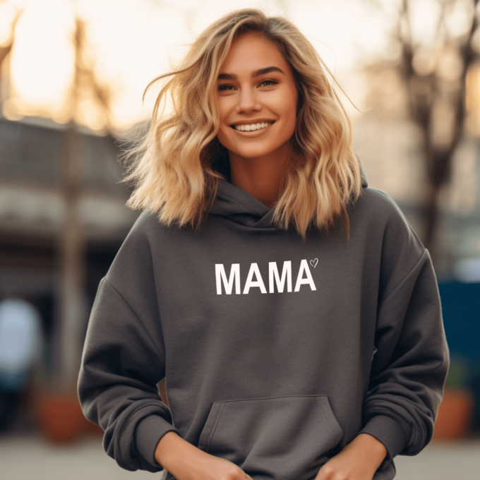 Unisex džemperis su spauda „Mama širdelė“ - Image 4