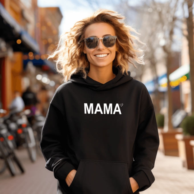 Unisex džemperis su spauda „Mama širdelė“ - Image 2