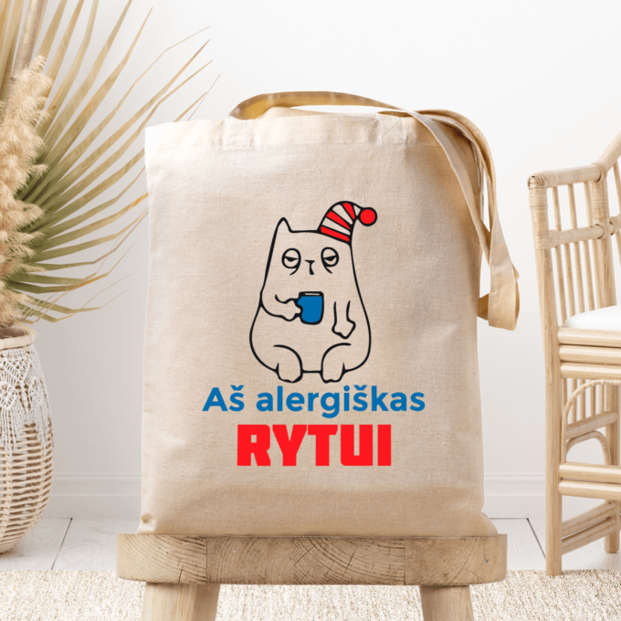 Medžiaginis maišelis su spauda „Alergiškas rytui“