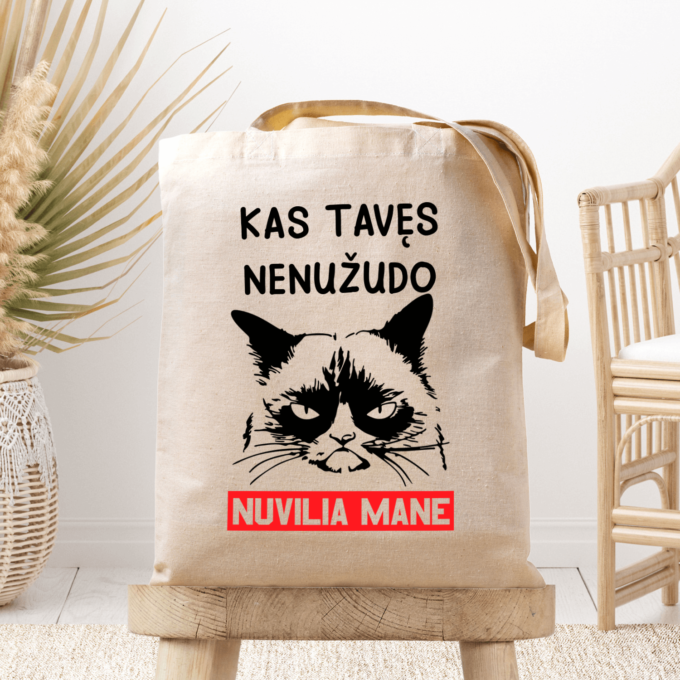 Medžiaginis maišelis su spauda „Nuvilia mane“
