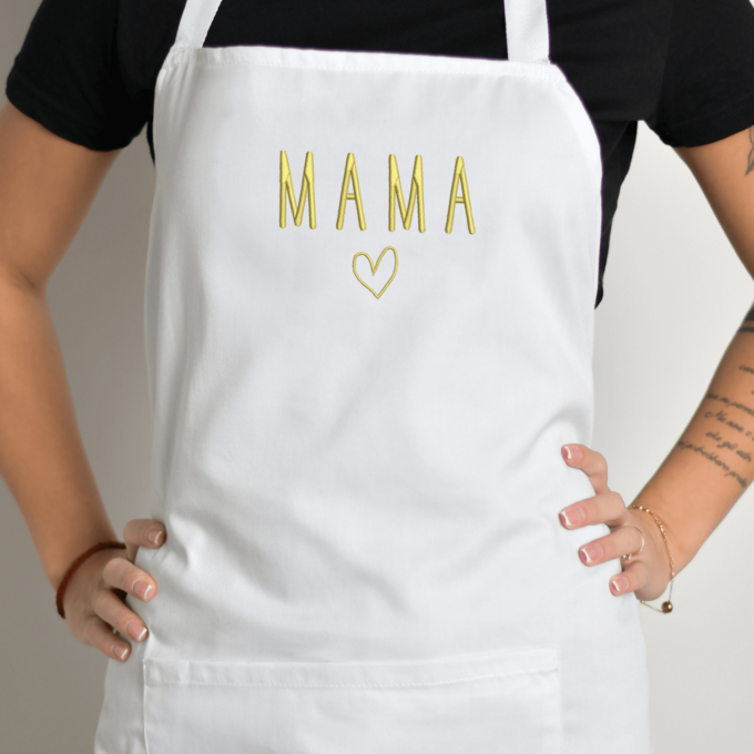 Siuvinėta prijuostė „Mama“ - Image 2