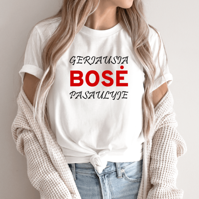 Unisex marškinėliai su spauda „Geriausia bosė pasaulyje“ - Image 4